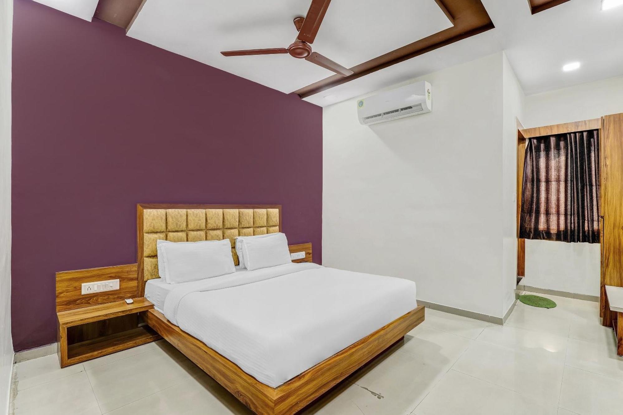 Capital O Maple View Otel Naroda Dış mekan fotoğraf